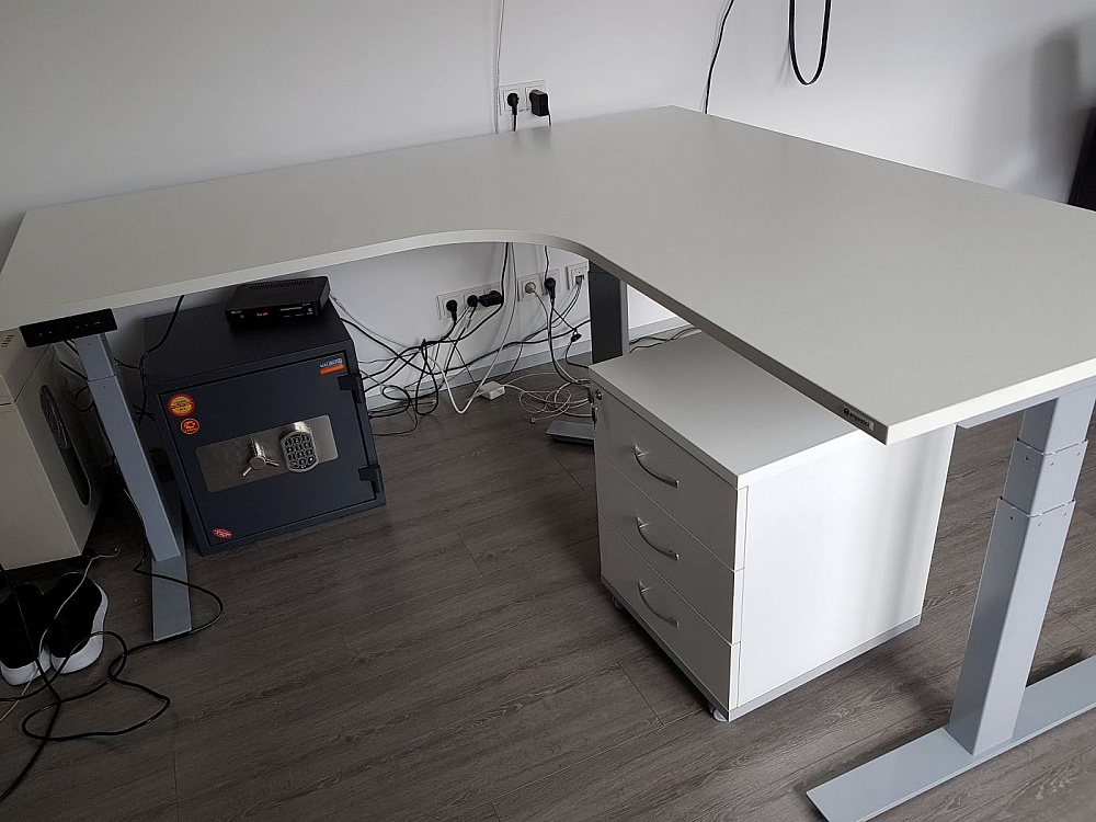 Эргономичный стол для офиса эргономичный стол ergostol delta 
